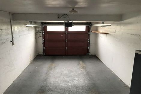 Photo of property in 9 Montana Place, Merrilands, New Plymouth, 4312