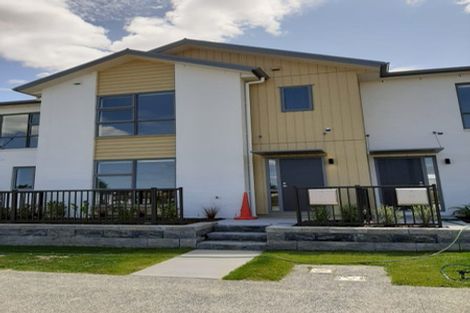 Photo of property in 12 Adlam Lane, Takanini, 2112