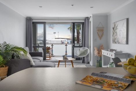 Photo of property in Paramount Apartments, 15/281 Maunganui Road, Mount Maunganui, 3116