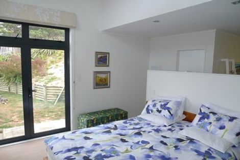 Photo of property in 15 Cavalry Close, Crofton Downs, Wellington, 6035