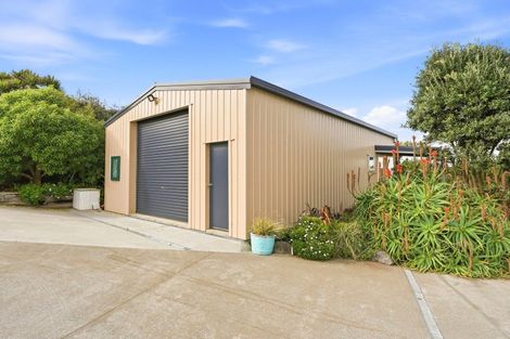 Photo of property in 37 Longbeach Drive, Castlecliff, Whanganui, 4501