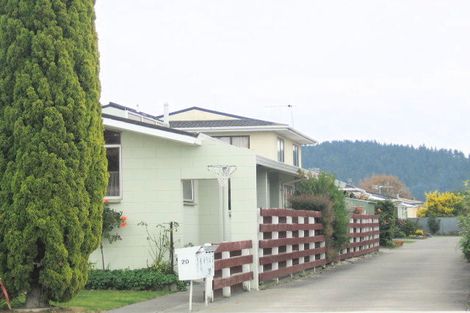 Photo of property in 3/20 Bowling Road, Greenmeadows, Napier, 4112