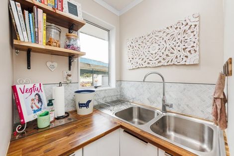 Photo of property in 3 Lincoln Street, Ashhurst, 4810