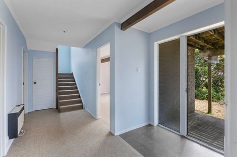 Photo of property in 11 South Road, Moturoa, New Plymouth, 4310