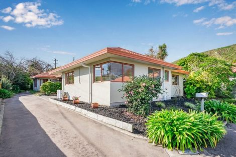 Photo of property in 76 Hinemoa Street, Paraparaumu, 5032