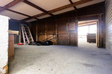 Photo of property in 128 Commercial Street, Takaka, 7110