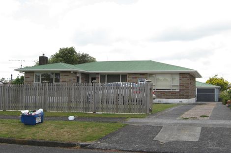 Photo of property in 4 Garden Terrace, Pukekohe, 2120