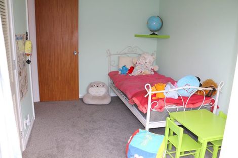 Photo of property in 3 Ardal Grove, Tirohanga, Lower Hutt, 5010