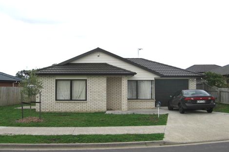 Photo of property in 3c Charlenne Close, Ranui, Auckland, 0612