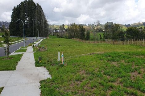 Photo of property in 13 Waimaa Lane, Pokeno, 2402