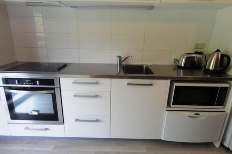 Photo of property in 9 Siddal Place, Richmond, Christchurch, 8013