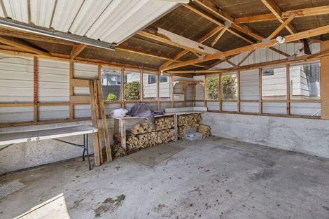 Photo of property in 24 Bouverie Street, Waimataitai, Timaru, 7910