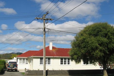 Photo of property in 8 Hazel Street, Ebdentown, Upper Hutt, 5018