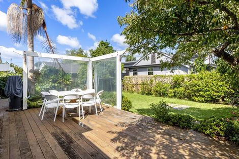 Photo of property in 9 Glamis Avenue, Manly, Whangaparaoa, 0930