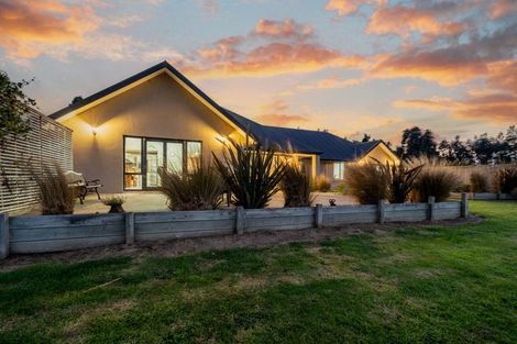 Photo of property in 121 Mason Road, Seaward Bush, Invercargill, 9871