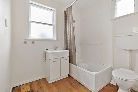 Photo of property in 1/41 Turret Road, Tauranga South, Tauranga, 3112