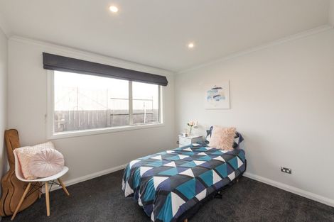 Photo of property in 10 Silicon Way, Fitzherbert, Palmerston North, 4410