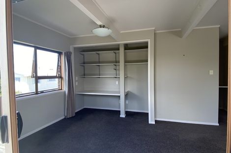 Photo of property in 6 Barnhill Crescent, Pahurehure, Papakura, 2113