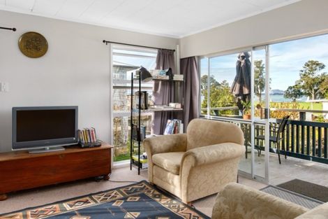 Photo of property in 14 Harbour View Road, Omokoroa, 3114