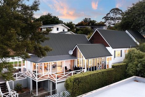 Photo of property in 4 Lady Polson Lane, Cashmere, Christchurch, 8022