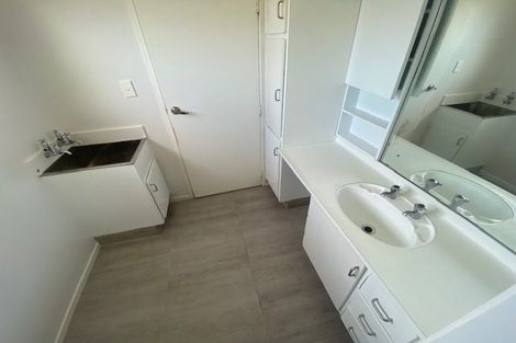 Photo of property in 20 Gifford Road, Papatoetoe, Auckland, 2025