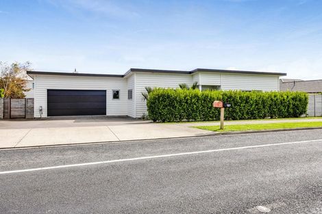Photo of property in 482e Carrington Road, Hurworth, New Plymouth, 4371