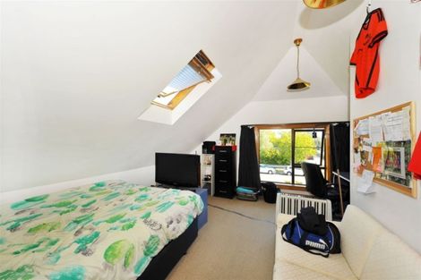 Photo of property in 102 Rattray Street, Riccarton, Christchurch, 8041