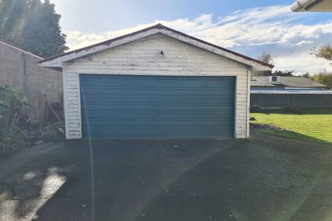 Photo of property in 9 Selby Place, Hokowhitu, Palmerston North, 4410