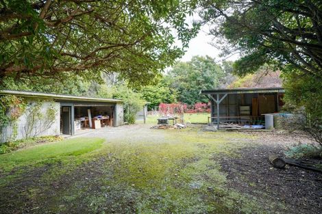 Photo of property in 54 Mckellar Road, Seaward Bush, Invercargill, 9871