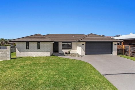 Photo of property in 11 Sanctuary Avenue, Ohope, 3121