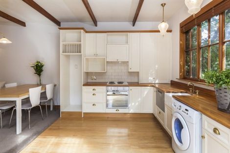 Photo of property in 137 Springfield Road, St Albans, Christchurch, 8014