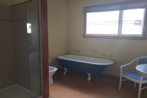 Photo of property in 2/58 Birdwood Avenue, Beckenham, Christchurch, 8023