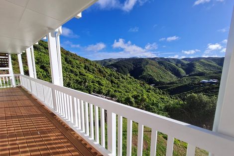 Photo of property in 14 Winnipeg Way, Kingston, Wellington, 6021