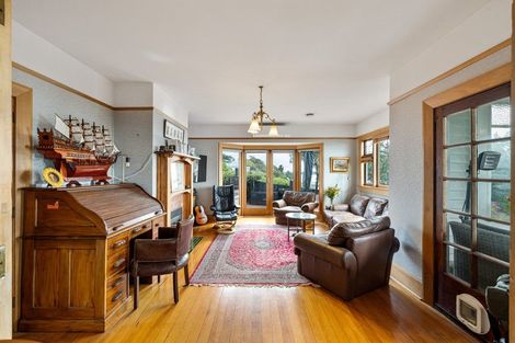 Photo of property in 14 Mccormacks Bay Road, Mount Pleasant, Christchurch, 8081