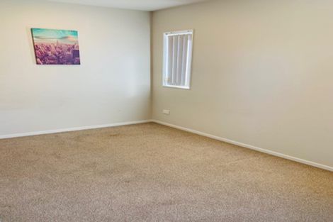 Photo of property in 36/11 Ray Small Drive, Papakura, 2110