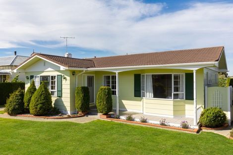 Photo of property in 82 Mclauchlan Street, Springlands, Blenheim, 7201