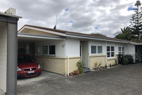 Photo of property in 11 Meeanee Quay, Westshore, Napier, 4110