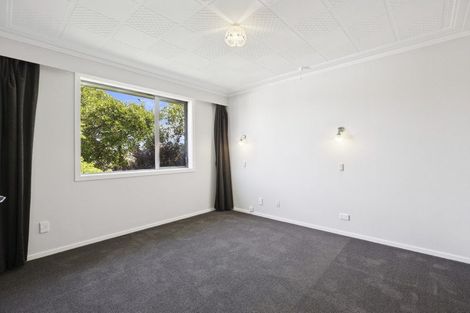 Photo of property in 22 Kinmont Crescent, Kinmont Park, Mosgiel, 9024