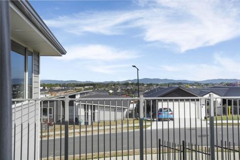 Photo of property in 6 Dulverton Rise, Flagstaff, Hamilton, 3210