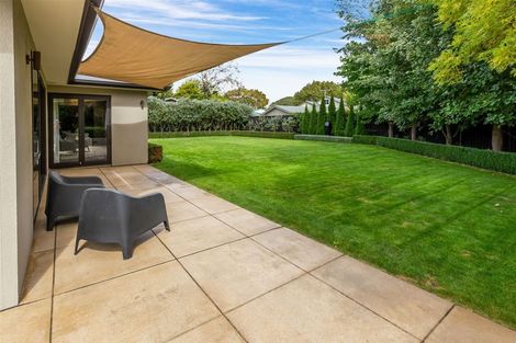 Photo of property in 11 Ashcroft Place, Burnside, Christchurch, 8053