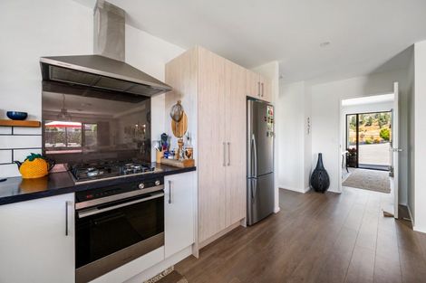 Photo of property in 65 Kelliher Drive, Wanaka, 9305