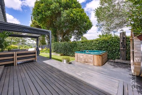 Photo of property in 56 Queen Street, Riverhead, 0820