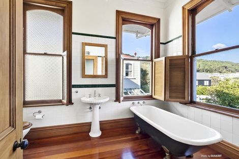 Photo of property in 19 Brougham Street, Mount Victoria, Wellington, 6011