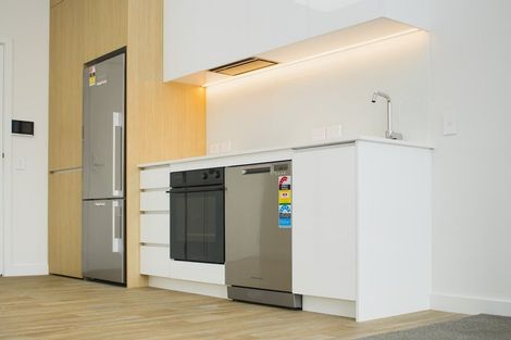 Photo of property in 4/16 Home Street, Mount Victoria, Wellington, 6011