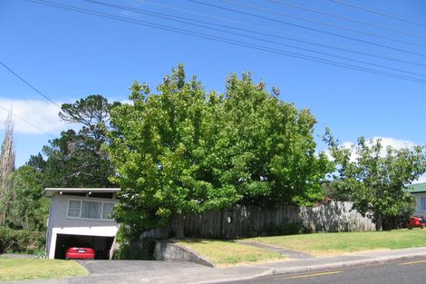 Photo of property in 15 Eskdale Road, Birkdale, Auckland, 0626