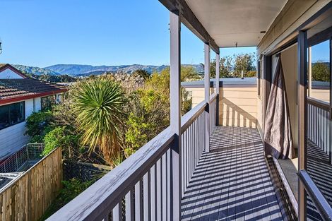 Photo of property in 25 Longitude Place, Whitby, Porirua, 5024