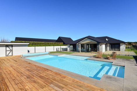 Photo of property in 34 Alan Livingston Drive, Cambridge, 3434