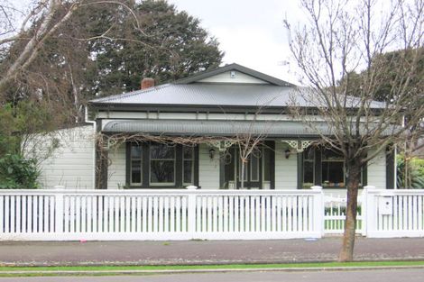 Photo of property in 11 Colombo Street, Hokowhitu, Palmerston North, 4410