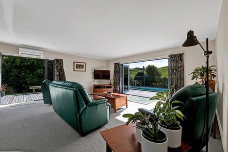 Photo of property in 529 Frankley Road, Hurworth, New Plymouth, 4371