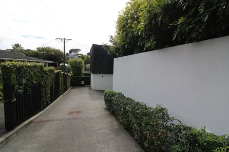 Photo of property in 19b Hart Road, Hauraki, Auckland, 0622